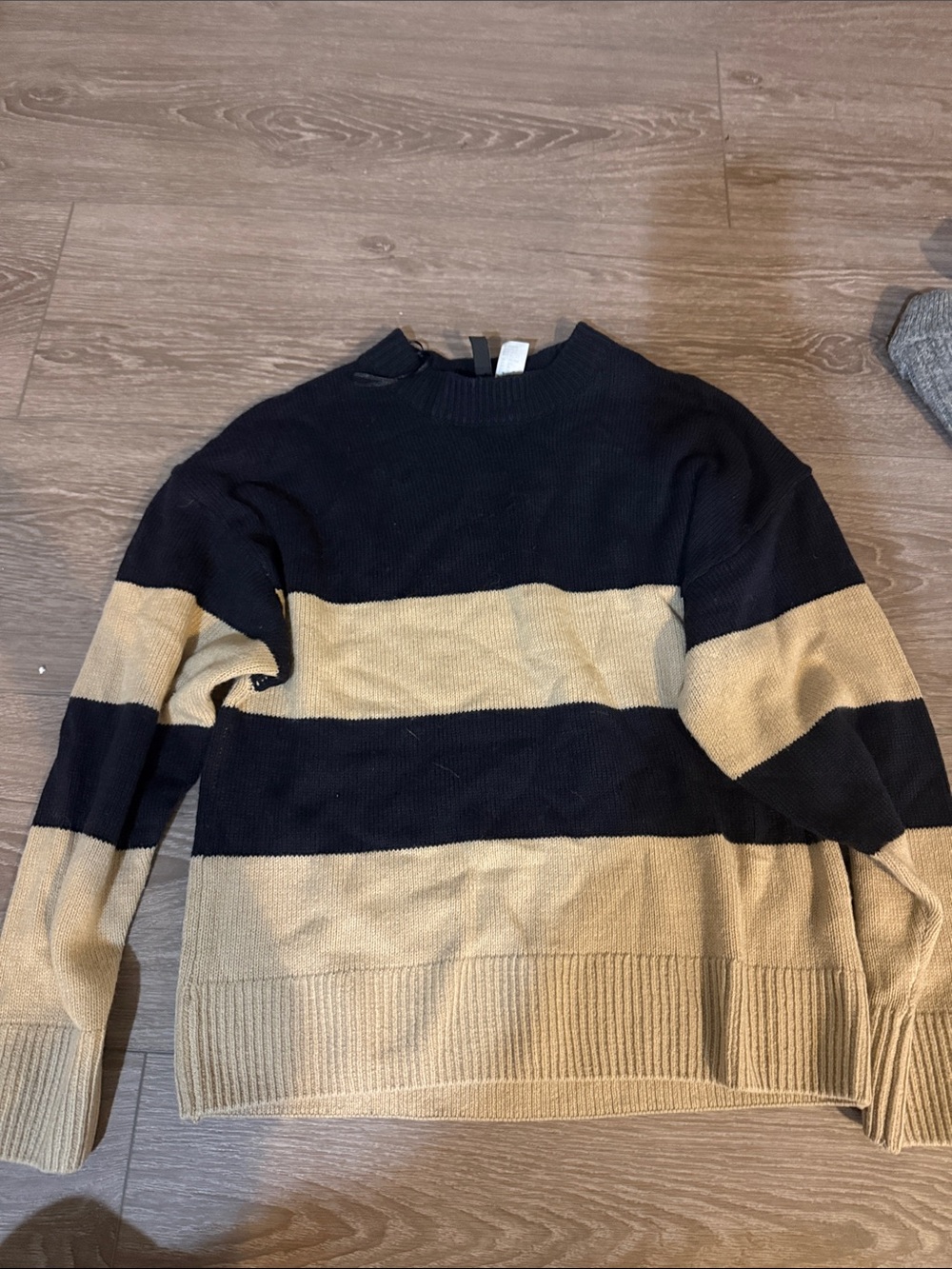 H&M Black and Tan Striped Crewneck Sweater